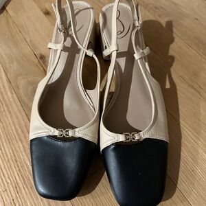 Sam Edelman Kara Slingback Flats in Black and Cream